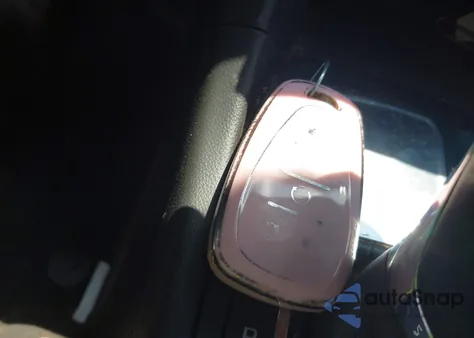 2018 Chevrolet Equinox Lt from USA, damaged, VIN 3GNAXJEV7JS642419